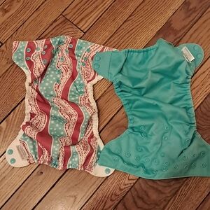 2 Flip cloth diaper covers